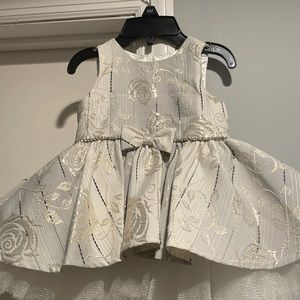 Beautiful American princess dress # 12M # gray silver formal baby girl dress